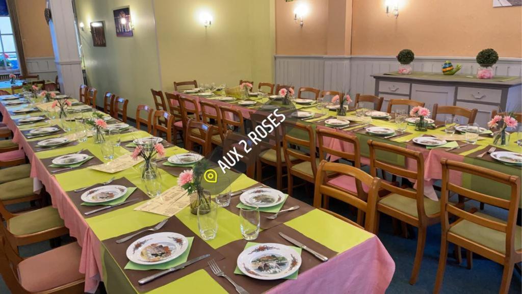 Hotel Restaurant Aux Deux Roses Neuf-Brisach Exterior photo